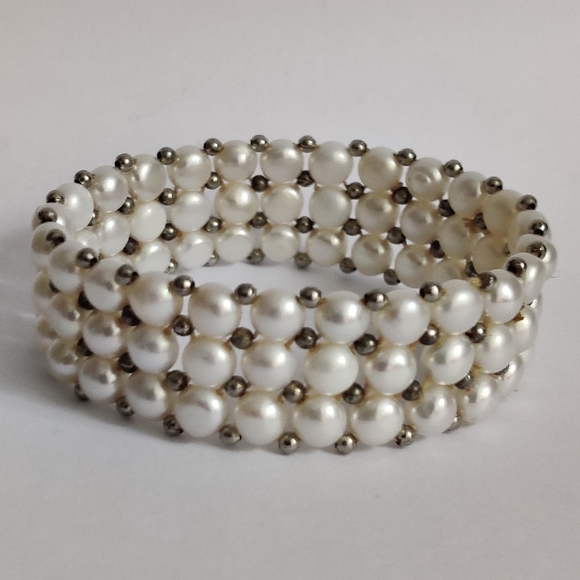 Genuine Three Row Freshwater Cultured Pearls Bracelet - Picture 9 of 14